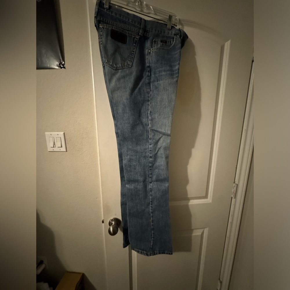 Wrangler jeans starched. Size 30x34